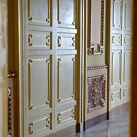 Hotel Sofia 3*