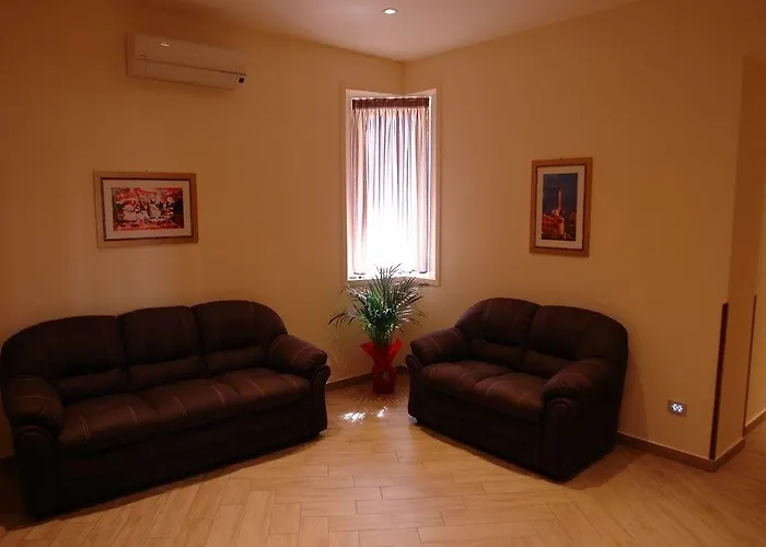 Отель Sofia Катания